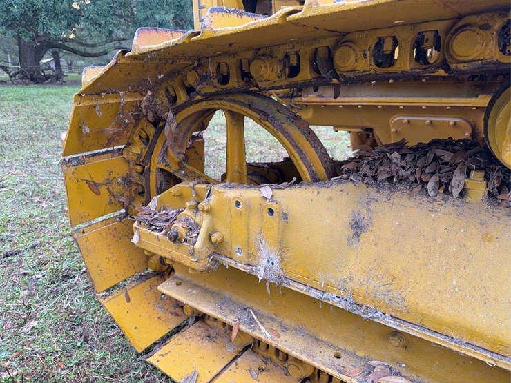 caterpillar-diesel-thirty-five-image-35