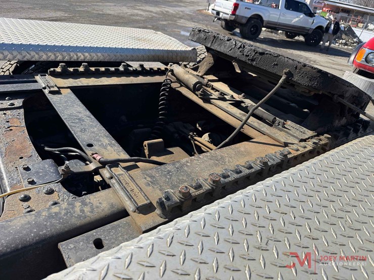 2007-mack-chn613-image-15