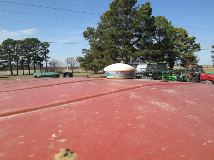 case-ih-magnum-305-image-34