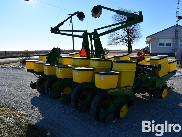 john-deere-1760-image-5