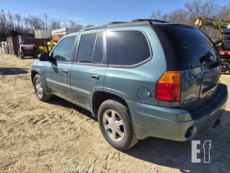 2009-gmc-envoy-sle-image-8