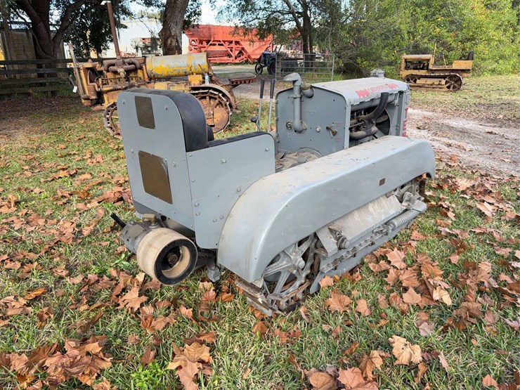 caterpillar-ten-orchard-image-3