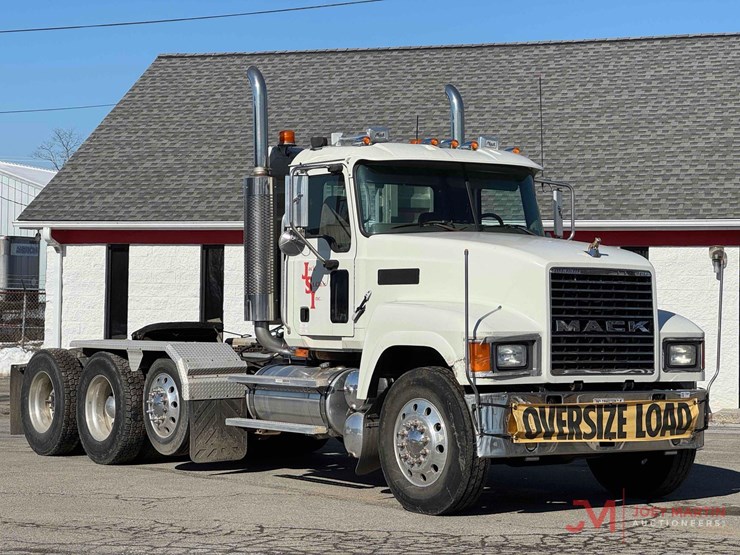 2007-mack-chn613-image-1