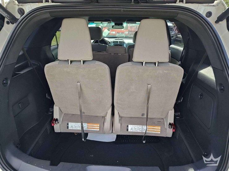 2012-ford-explorer-image-27