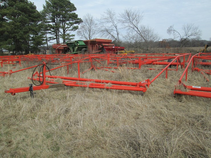 fair-oaks-18x52-image-1