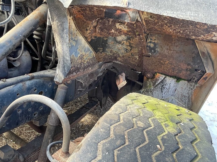 #13018-•-1974-gmc-6500-tractor-(has-wi-title)-image-90