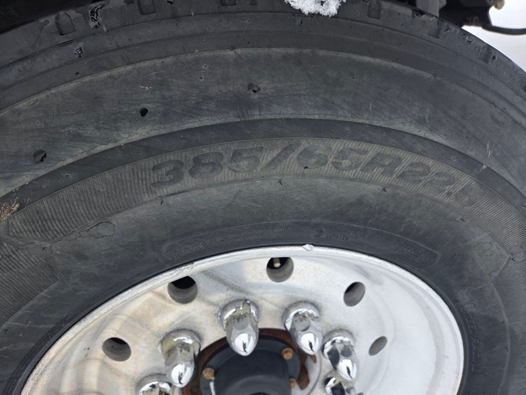 kenworth-t800-image-7