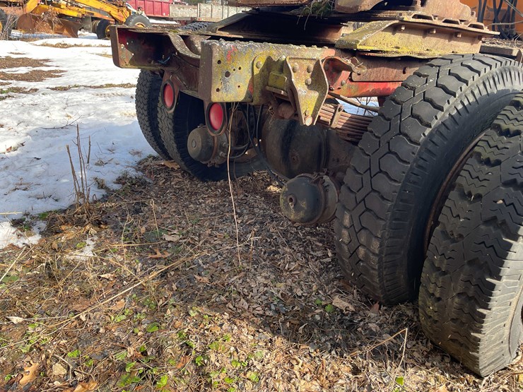 #13018-•-1974-gmc-6500-tractor-(has-wi-title)-image-29