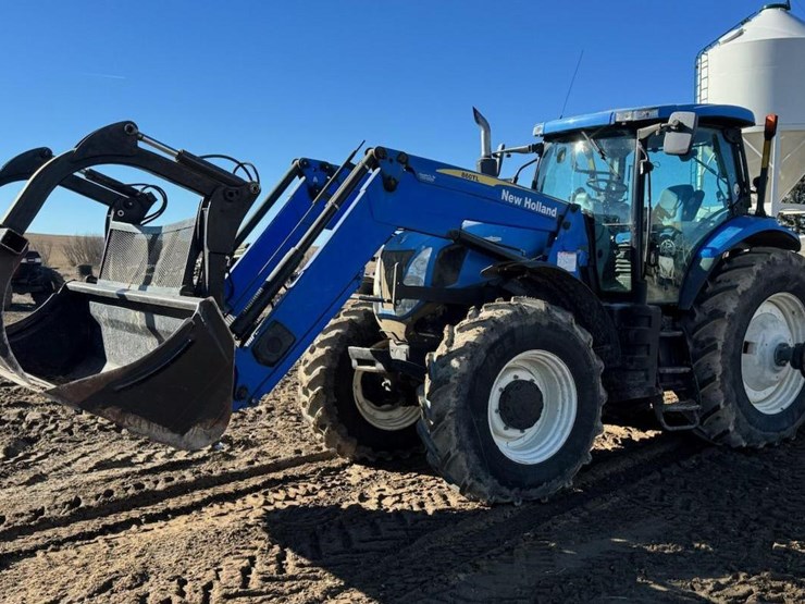 2010-new-holland-t7050-image-1