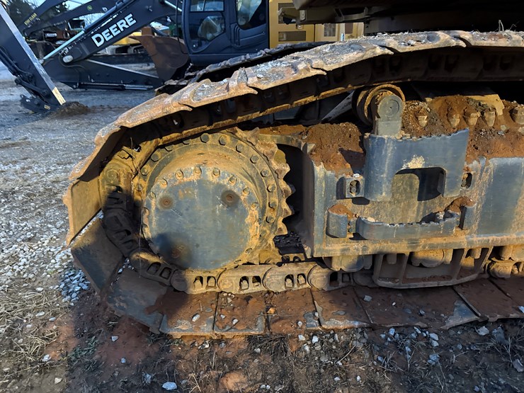 2006-deere-650d-lc-image-66