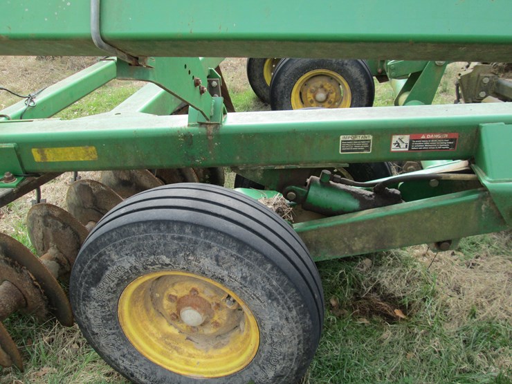 john-deere-637-image-18