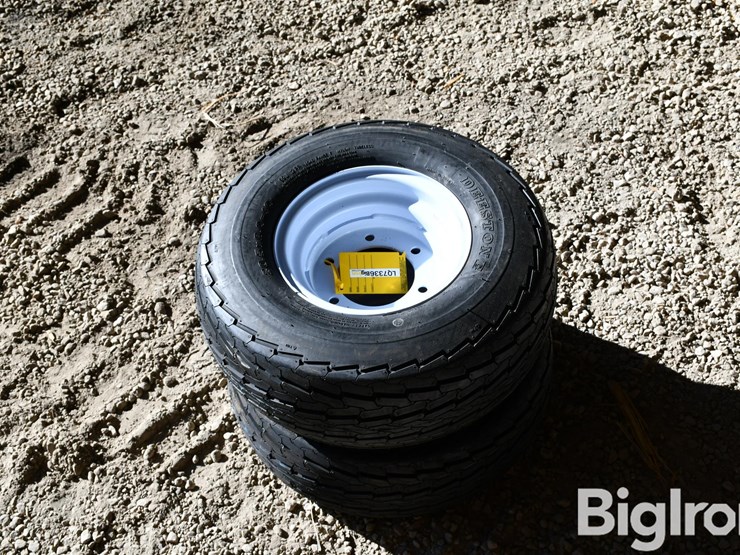 destone-20.5x8.0-10-tire-on-6-bolt-rim-image-9