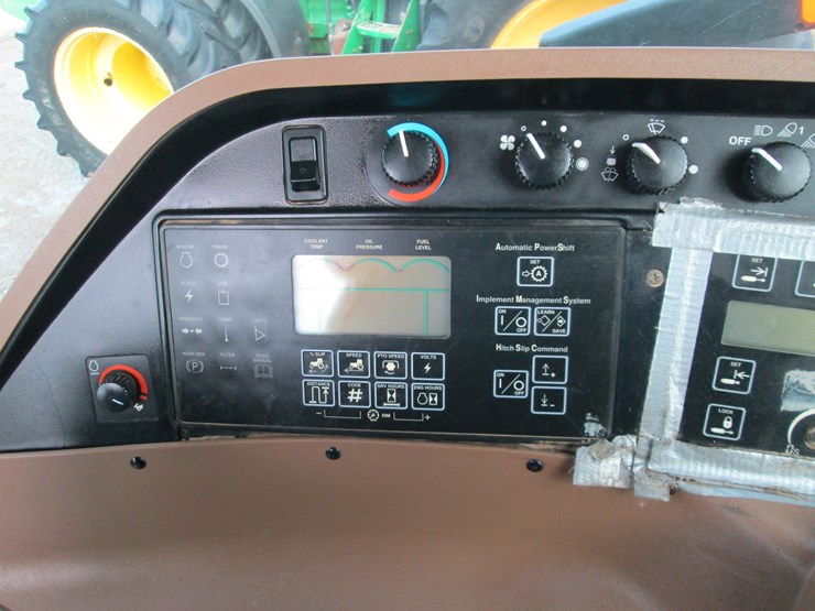 john-deere-8310-image-34