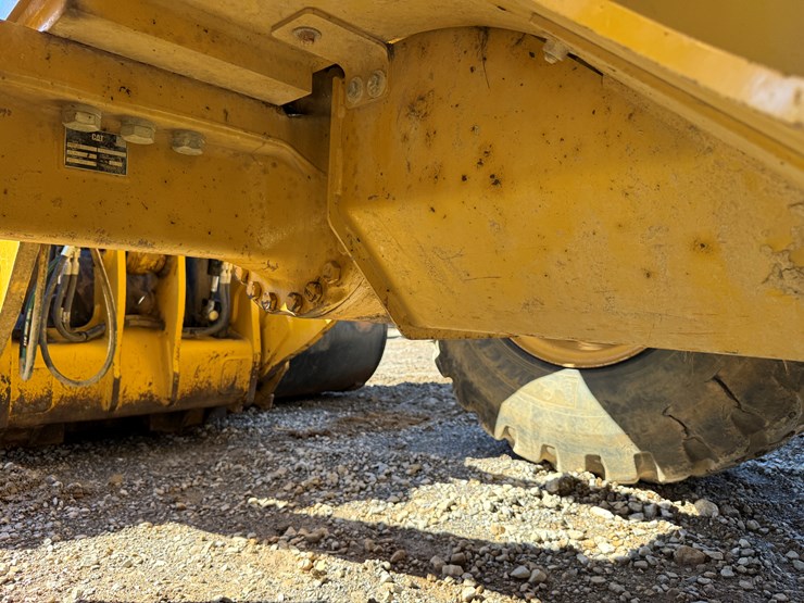 2016-caterpillar-938m-image-74