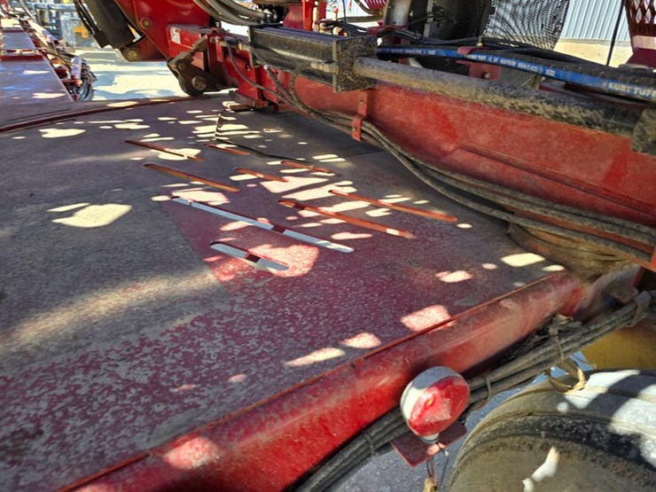 2007-case-ih-1200-image-23