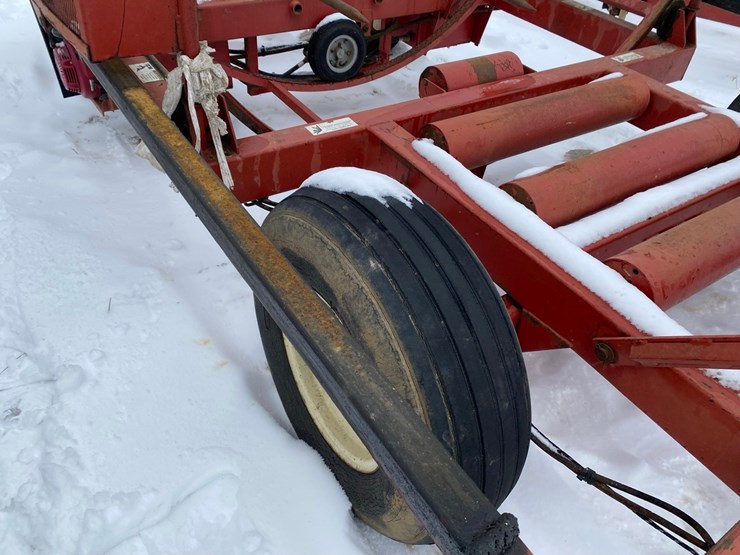 h&s-bale-wrapper-image-22