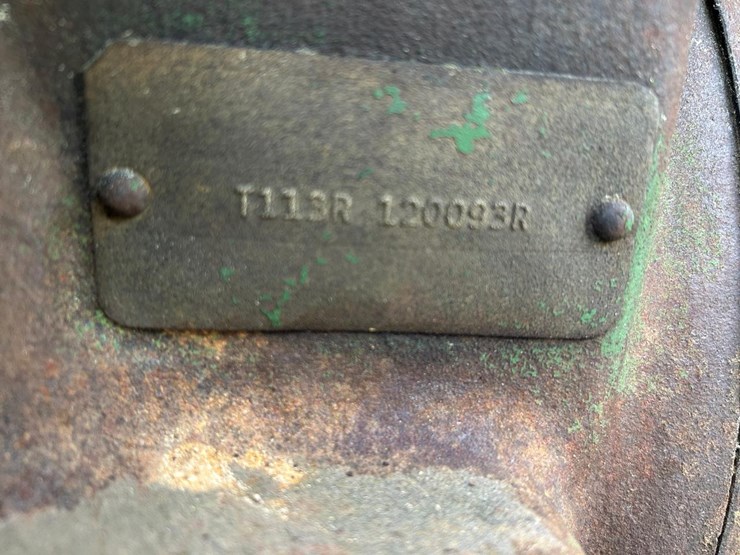 john-deere-3010-image-12