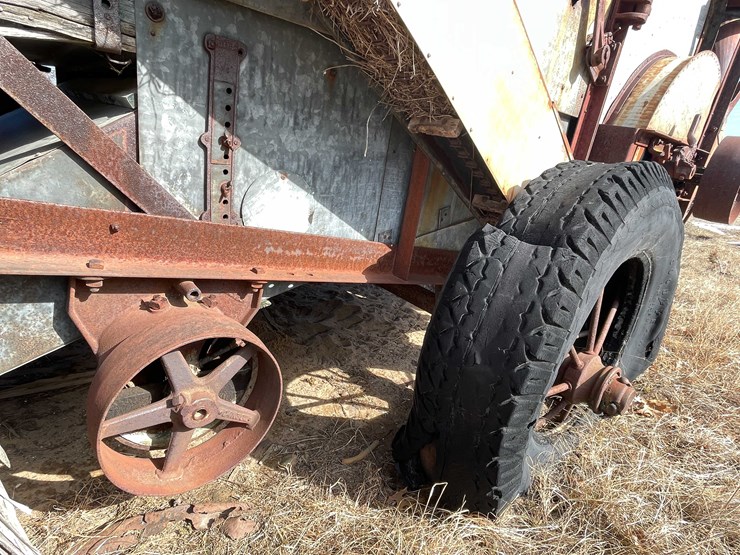 #13044-•-vintage-advance-rumely-image-8