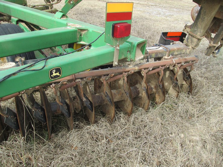 john-deere-637-image-14