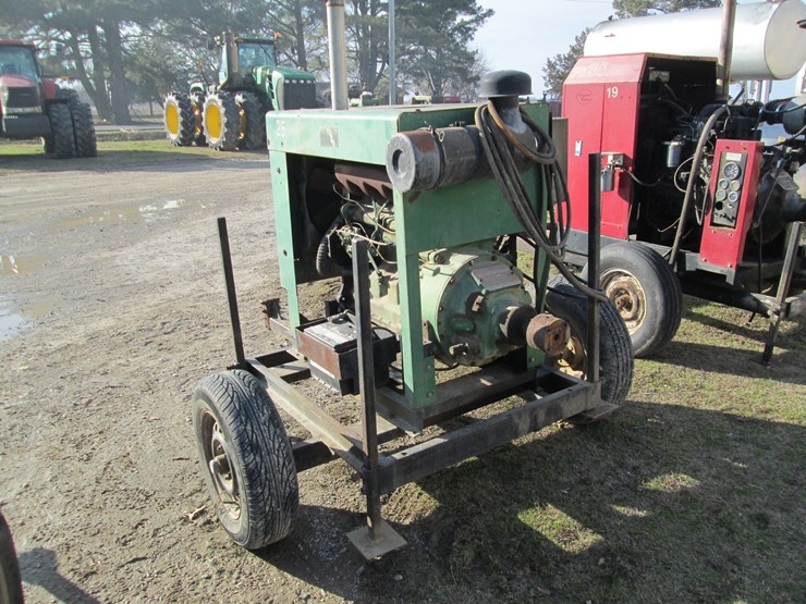 john-deere-4045d-image-3
