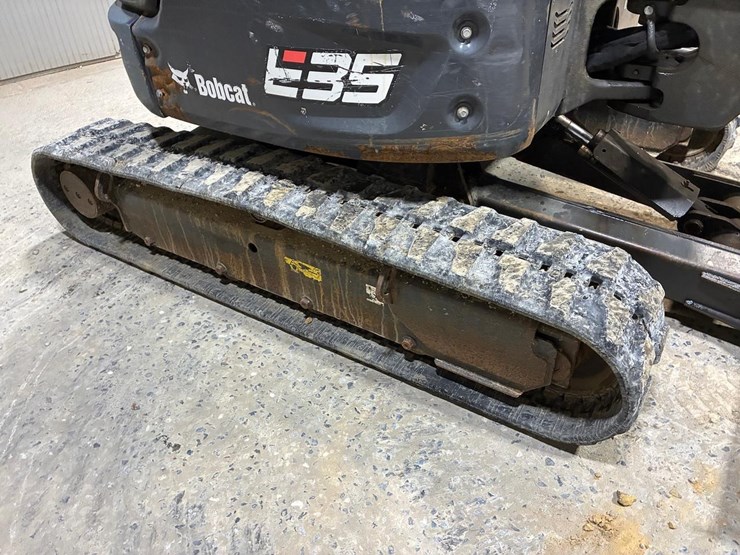 2019-bobcat-e35i-image-40