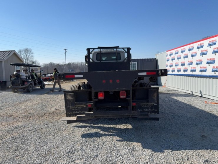 2007-international-7400-image-6