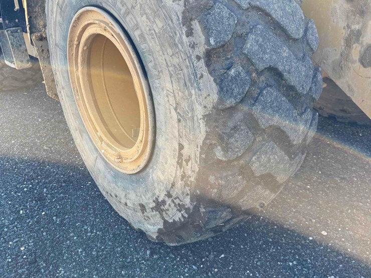 2018-caterpillar-950m-image-12