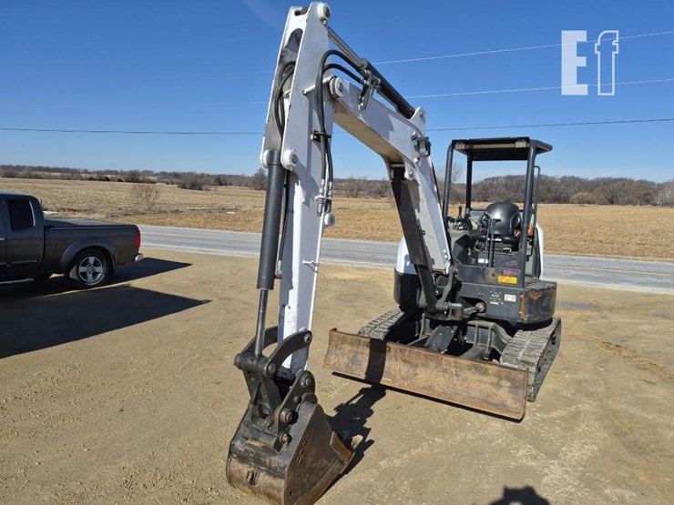 2014-bobcat-e42-image-5