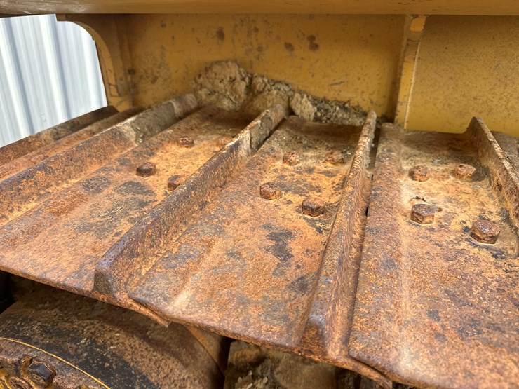 caterpillar-d5k-image-53