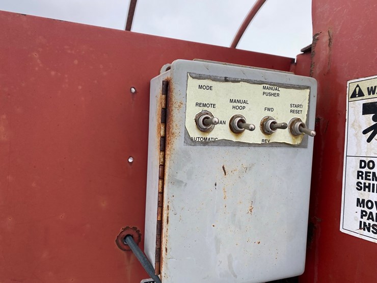 h&s-bale-wrapper-image-34