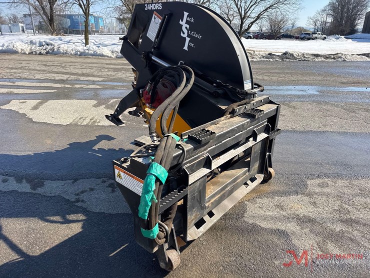 erskine-24hdrs-heavy-duty-rock-saw-skid-steer-attachment-image-3