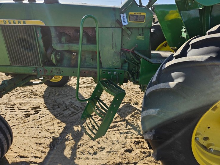 john-deere-4020-image-30