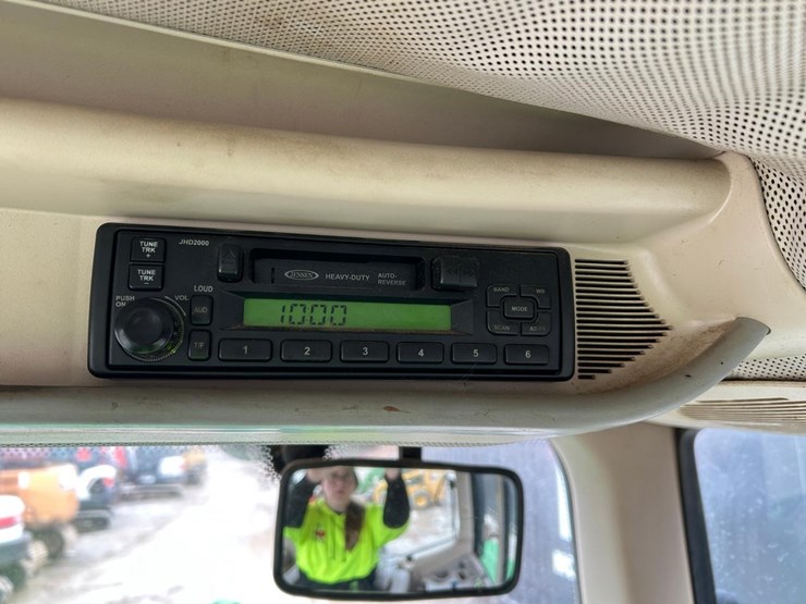 john-deere-6430-image-29