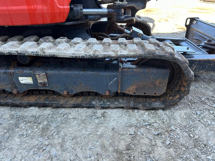 2020-kubota-kx033-4-image-15