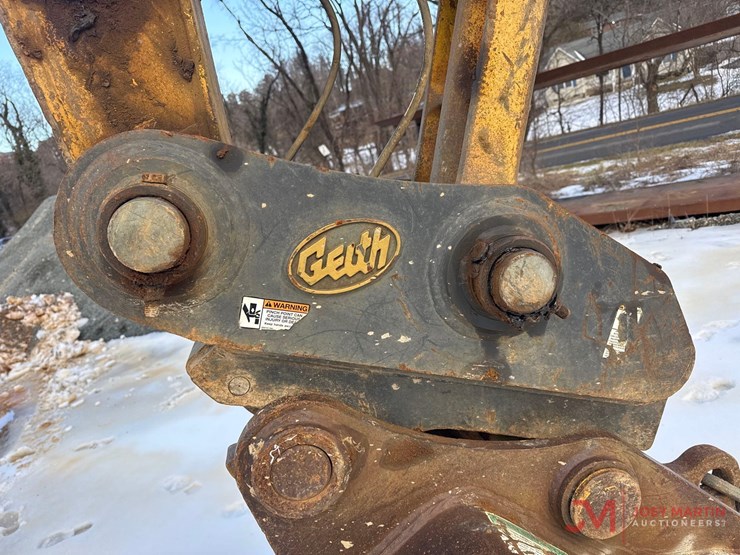 komatsu-pc200-lc-7l-image-12