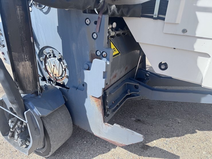 2015-wirtgen-w100i-image-36