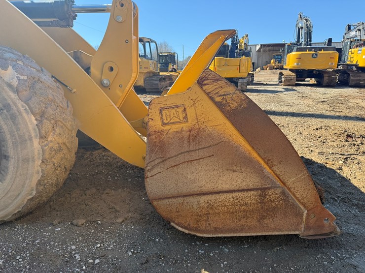 2012-caterpillar-950k-image-10