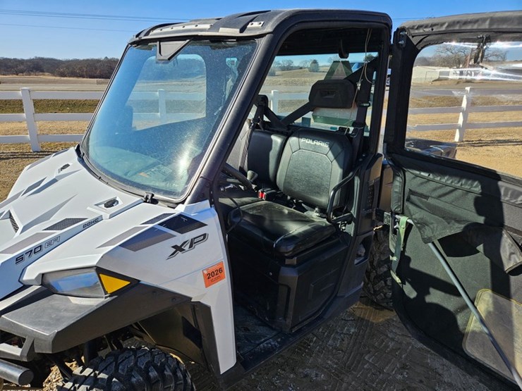 2016-polaris-ranger-image-30