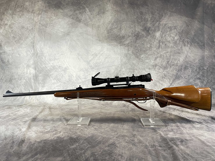 #1215-•-winchester-model-70,-30-06-sprg-bolt-action-rifle,-sn:-g961331-(neenah,-wi)-image-1