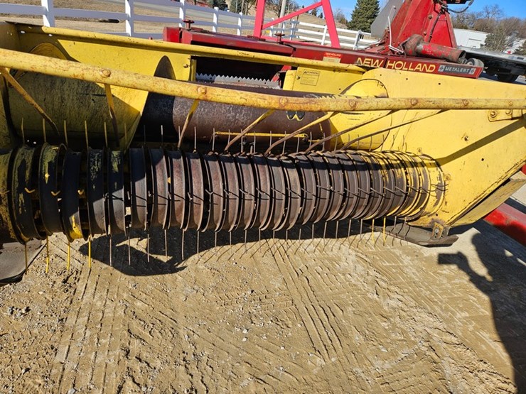 new-holland-892-image-14