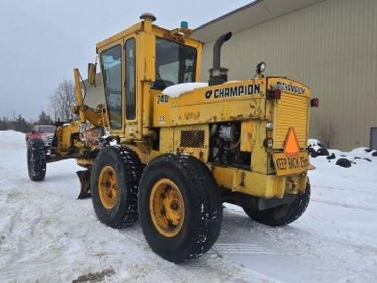 1986-champion-740-image-7