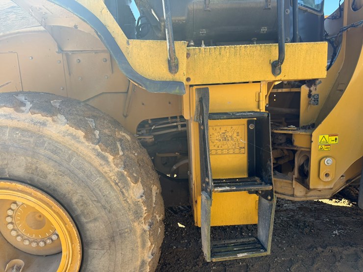 2012-caterpillar-950k-image-59