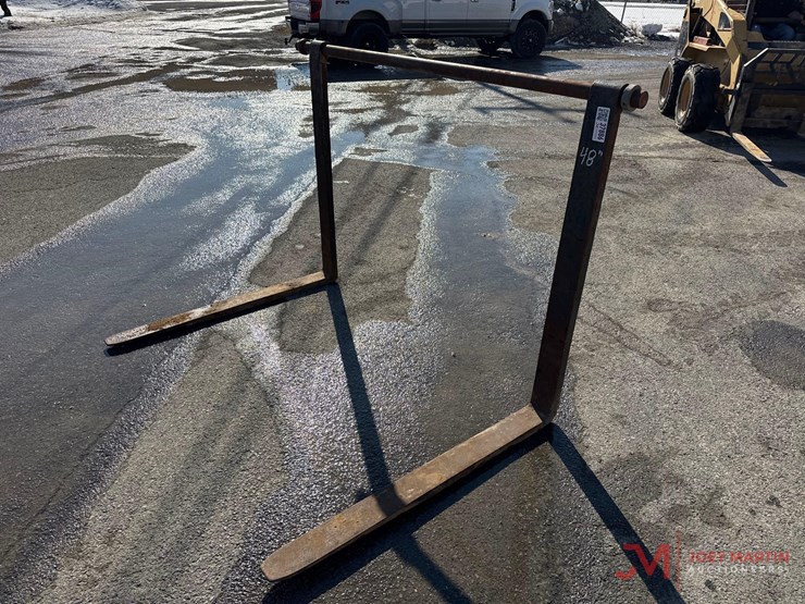 48-hang-onbackhoe-forks-image-4