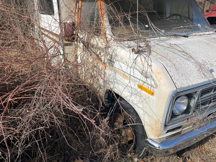 #13021-•-1977-mallard-coach-(no-title)-image-16