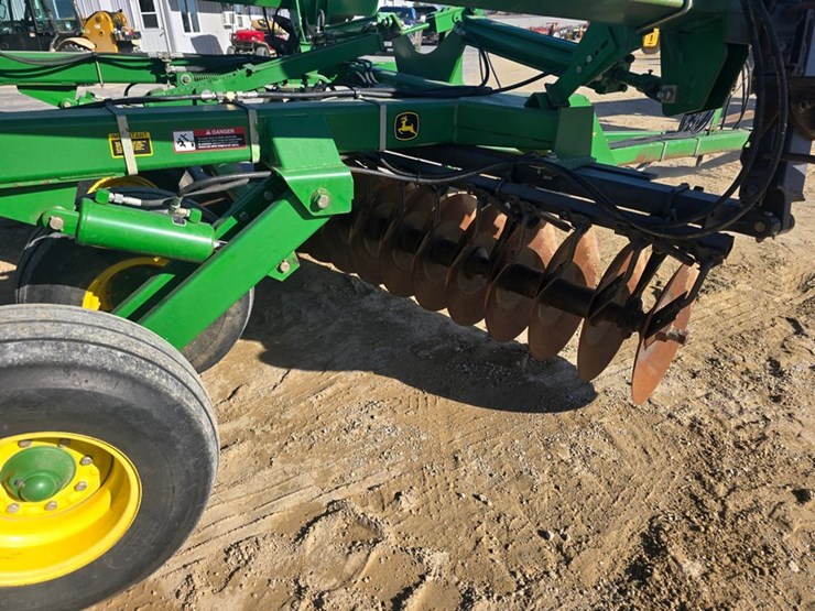 john-deere-35-image-19