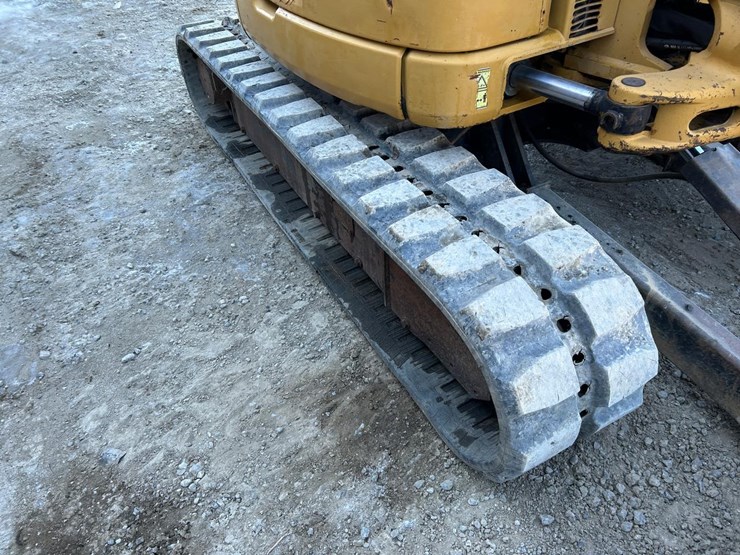 caterpillar-304c-cr-image-11