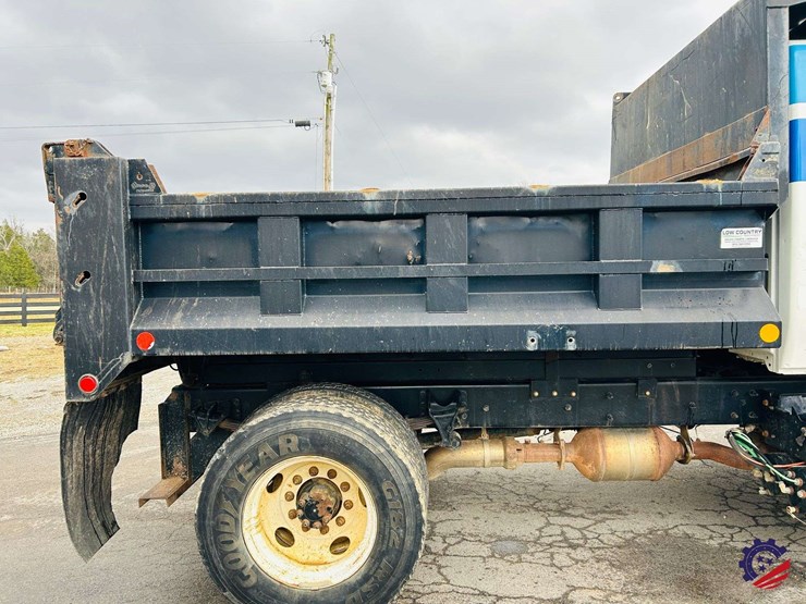 2012-international-durastar-4300-image-43