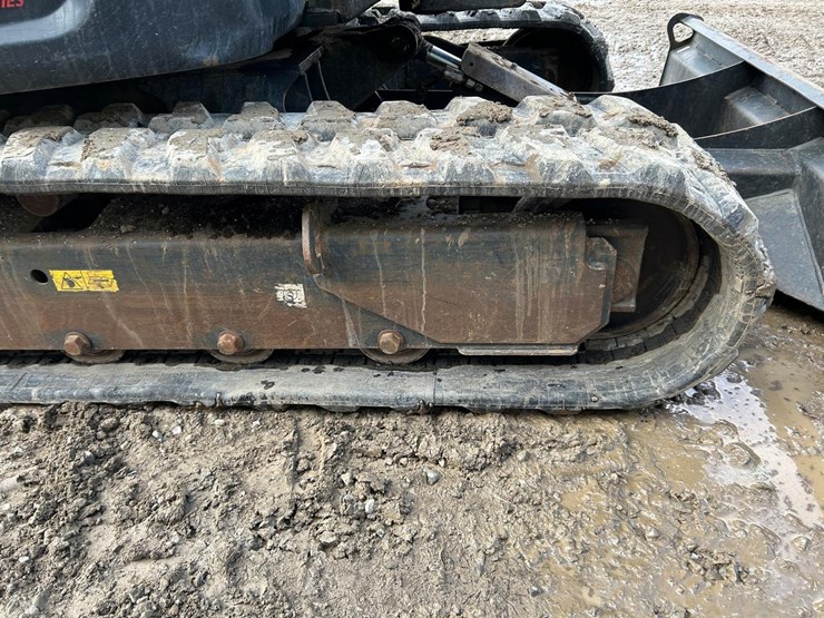 2021-bobcat-e60-image-15