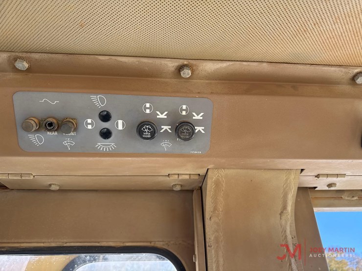 1990-caterpillar-963-image-21