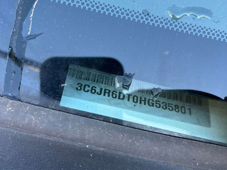 2017-dodge-1500-image-12